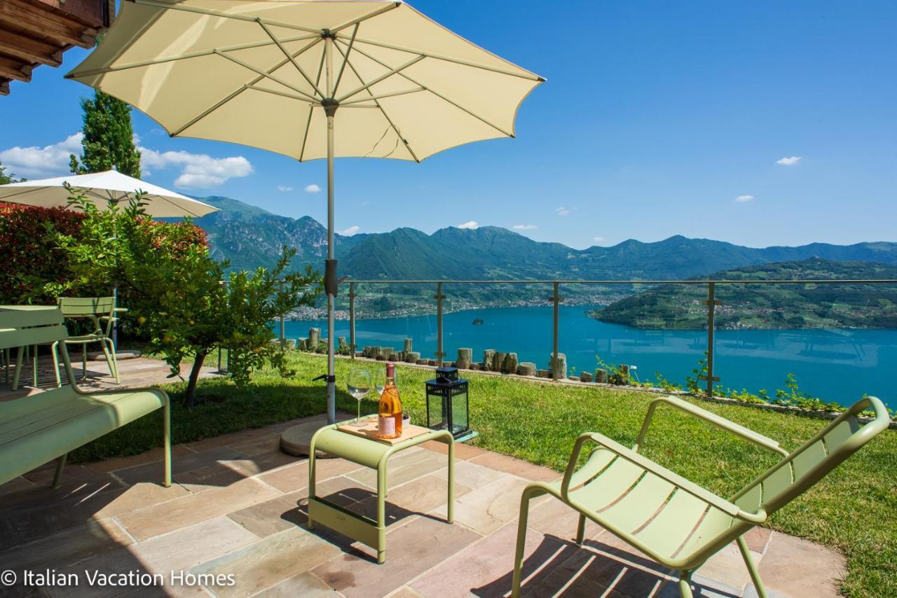 Italian Vacation Homes - Panoramic Villa Parzanica Buitenkant foto